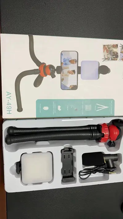 Mini Rechargeable Pocket Fill Light Set for Selfies